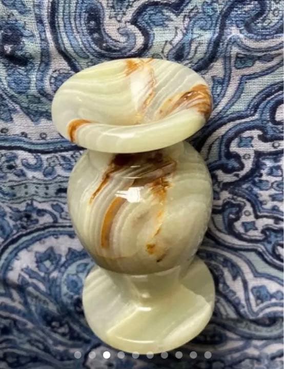 金運爆上げ　牡鹿半島産大理石　一輪挿