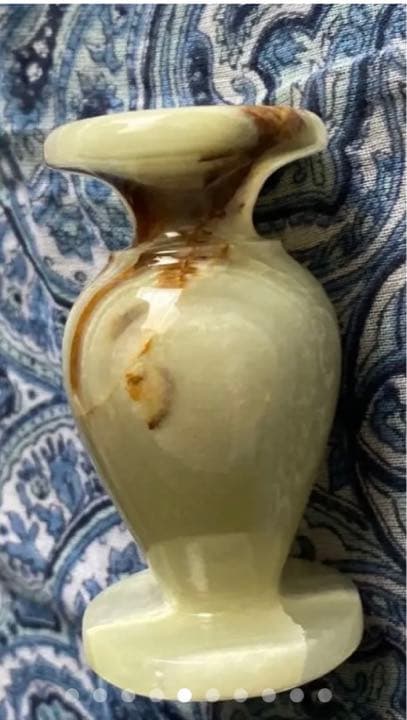 金運爆上げ　牡鹿半島産大理石　一輪挿