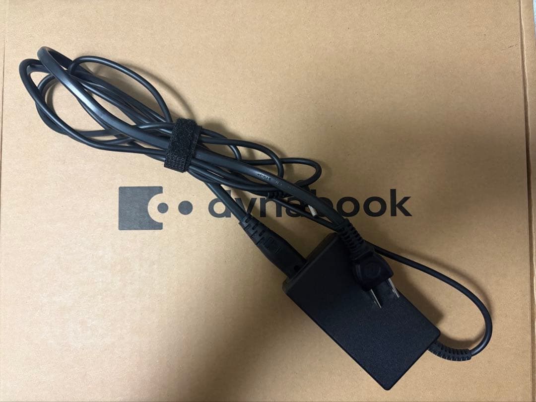 dynabook P1M8XNEL 14.0型 メモリ32GB SSD512GB