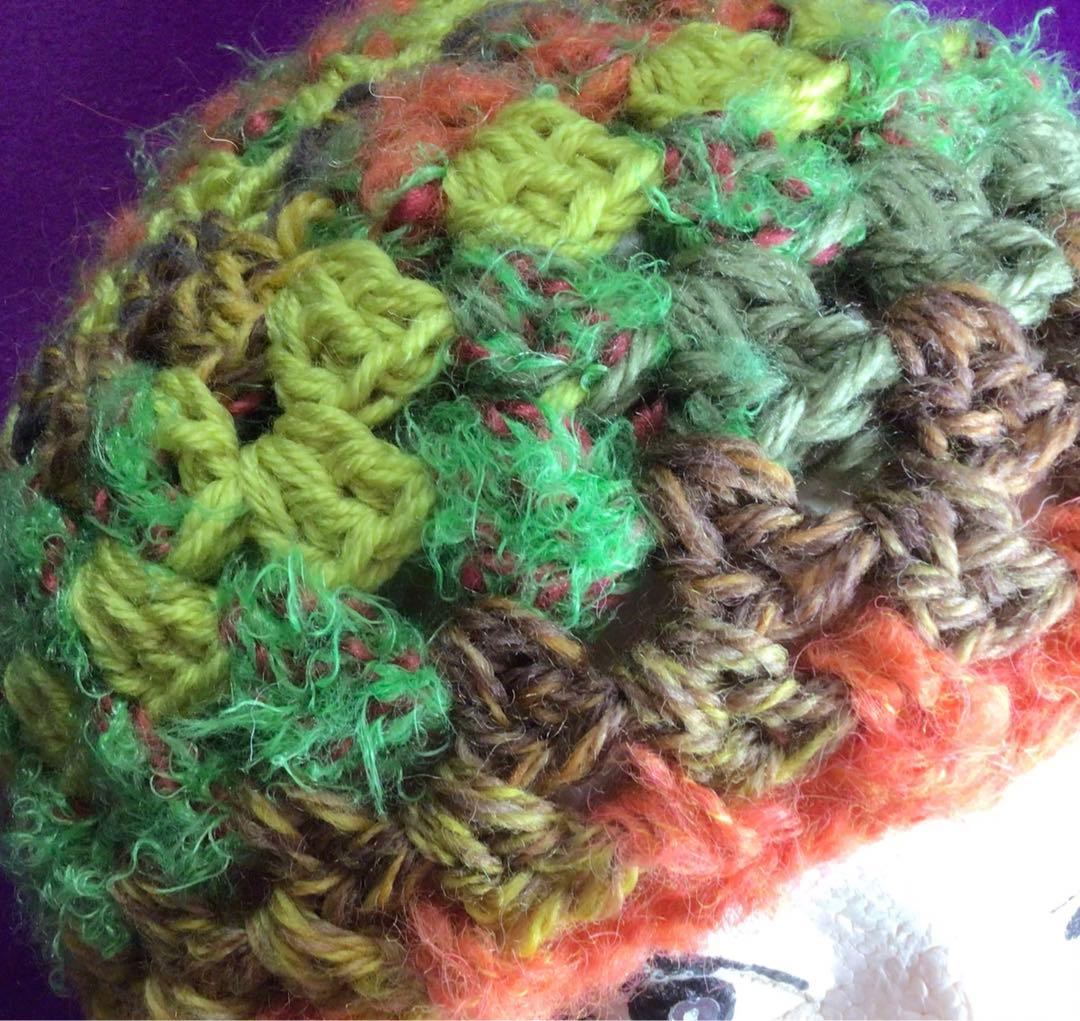 手作りニット帽　ビーニー　ベレー帽　フリンジ　オレンジ　グリーン　ライムイエロー