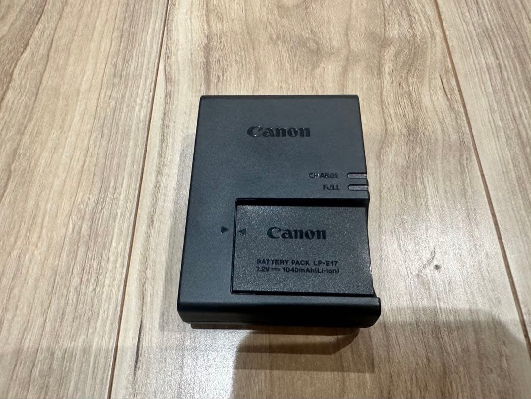 Canon M5 ミラーレス一眼レフCanon EF-Mレンズ 18-150㎜