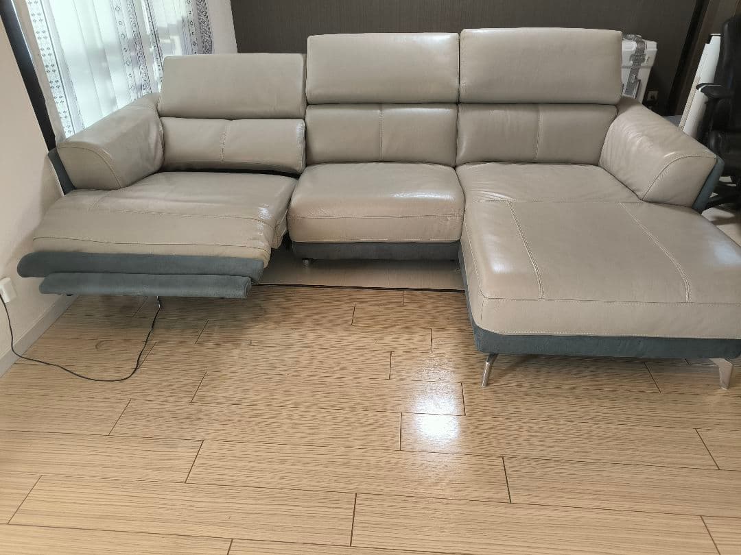 電動リクライニング本皮ソファー　東京インテリア家具