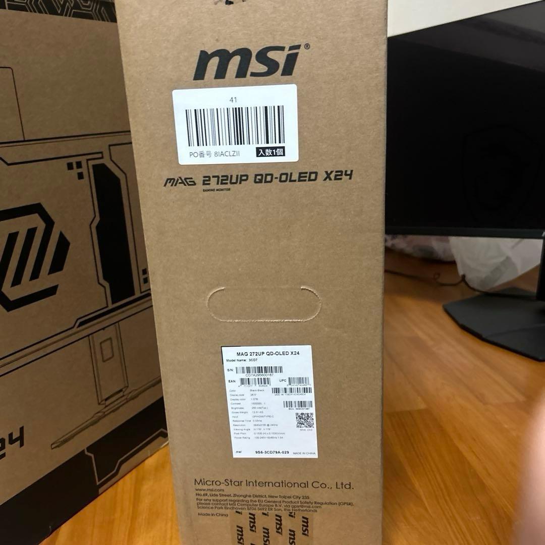 MSI QD-有機EL ゲーミングモニター 26.5インチ4Kゲーミングモニター