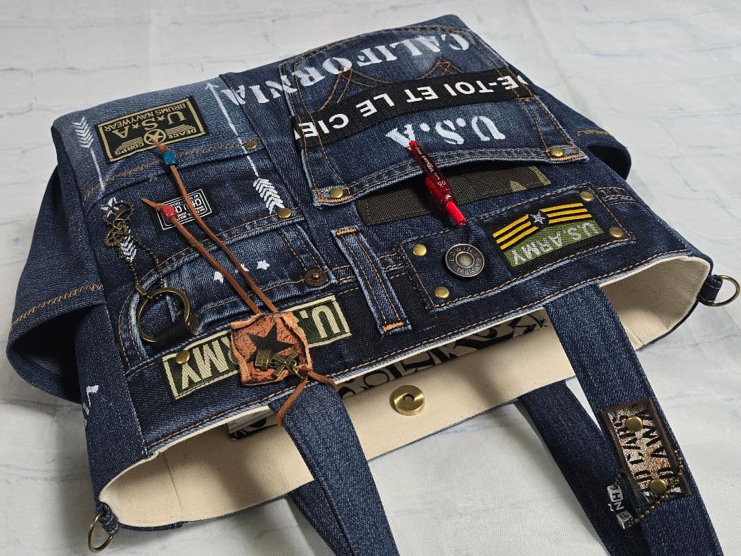 デニムリメイクトートバッグ 大きめ 男前 AMRY 底板付き