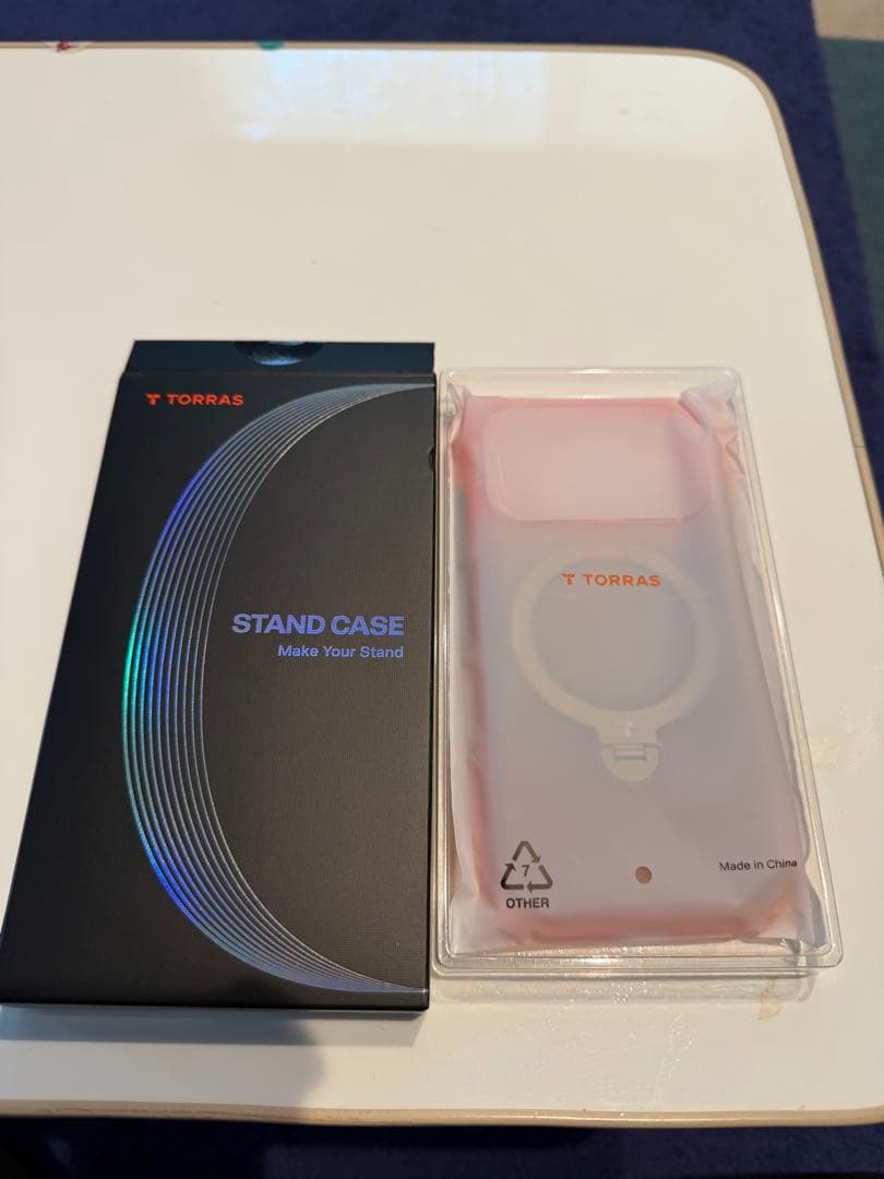 TORRAS iPhone17pro Ostand Q3 Air 暁 中古美品