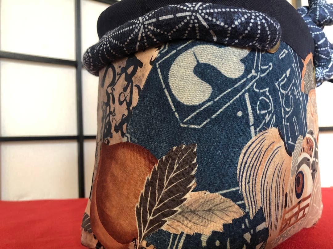 一閑張り　一閑張りバック　　　藍染 型染　古布　犬張子