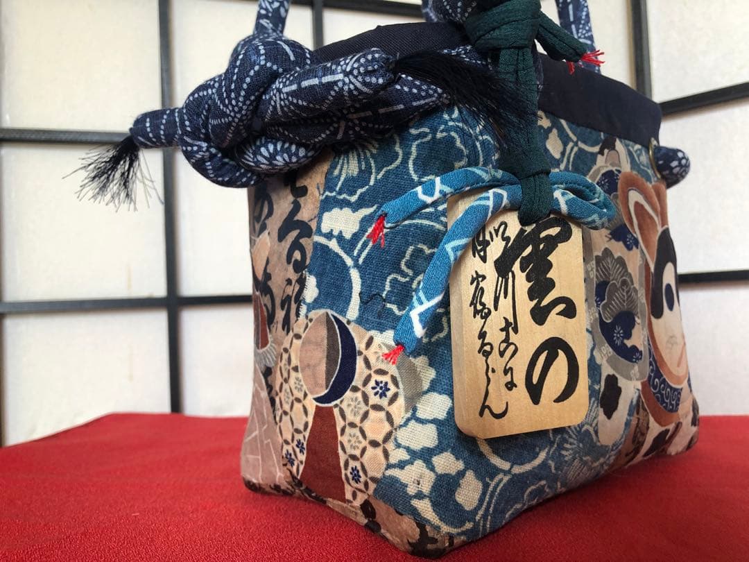 一閑張り　一閑張りバック　　　藍染 型染　古布　犬張子