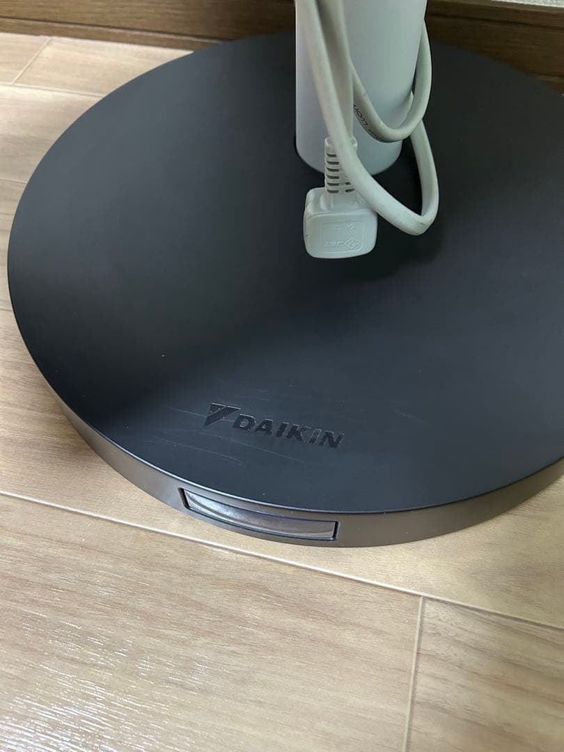 ダイキン　セラムヒート ERFT11XS-T 遠赤外線暖房機 2020年製