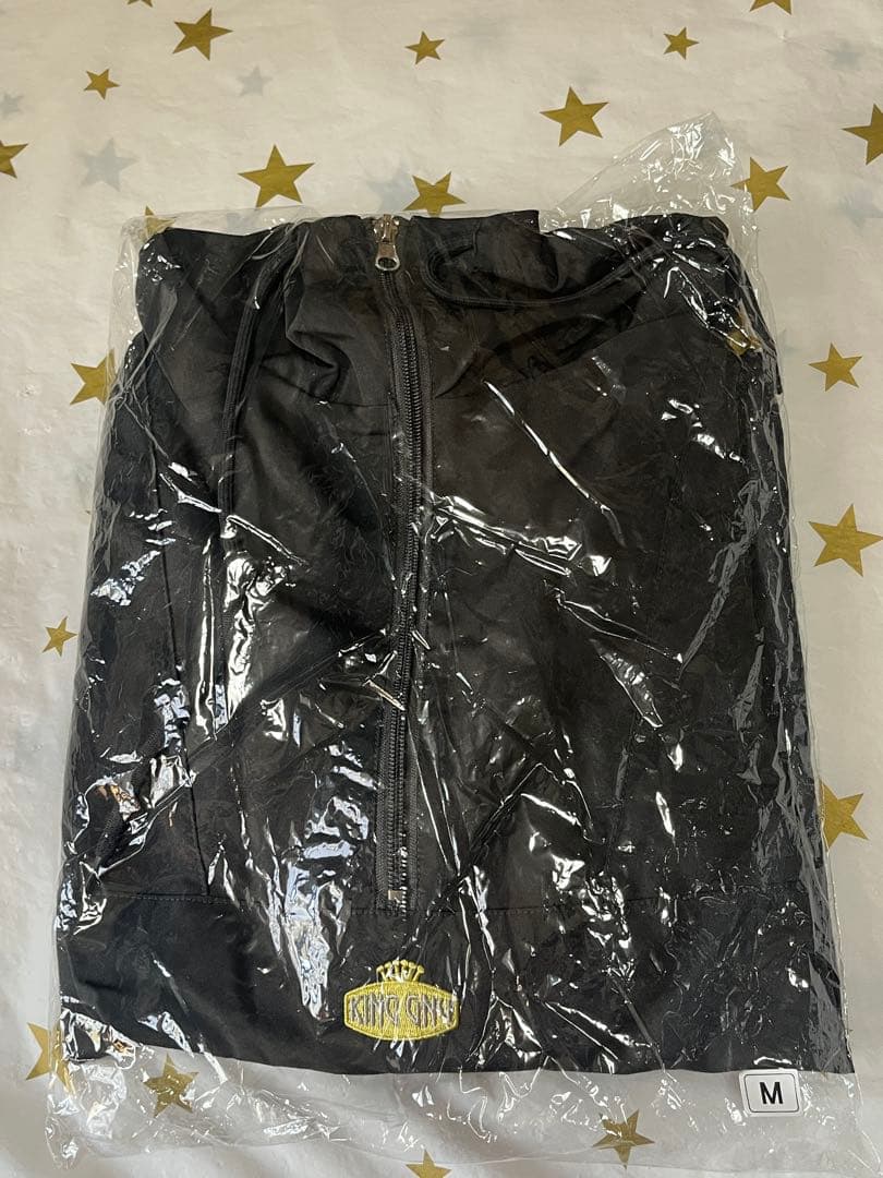 King Gnu★ヌーロゴアノラックジャケット★スミクロ★Mサイズ★未開封