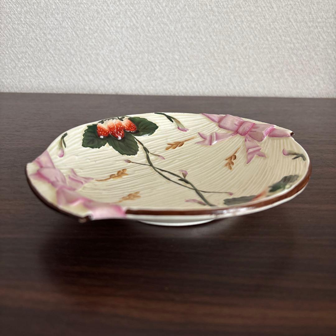 【超希少】ウェッジウッド マジョリカ ストロベリー＆リボン サンデーディッシュ