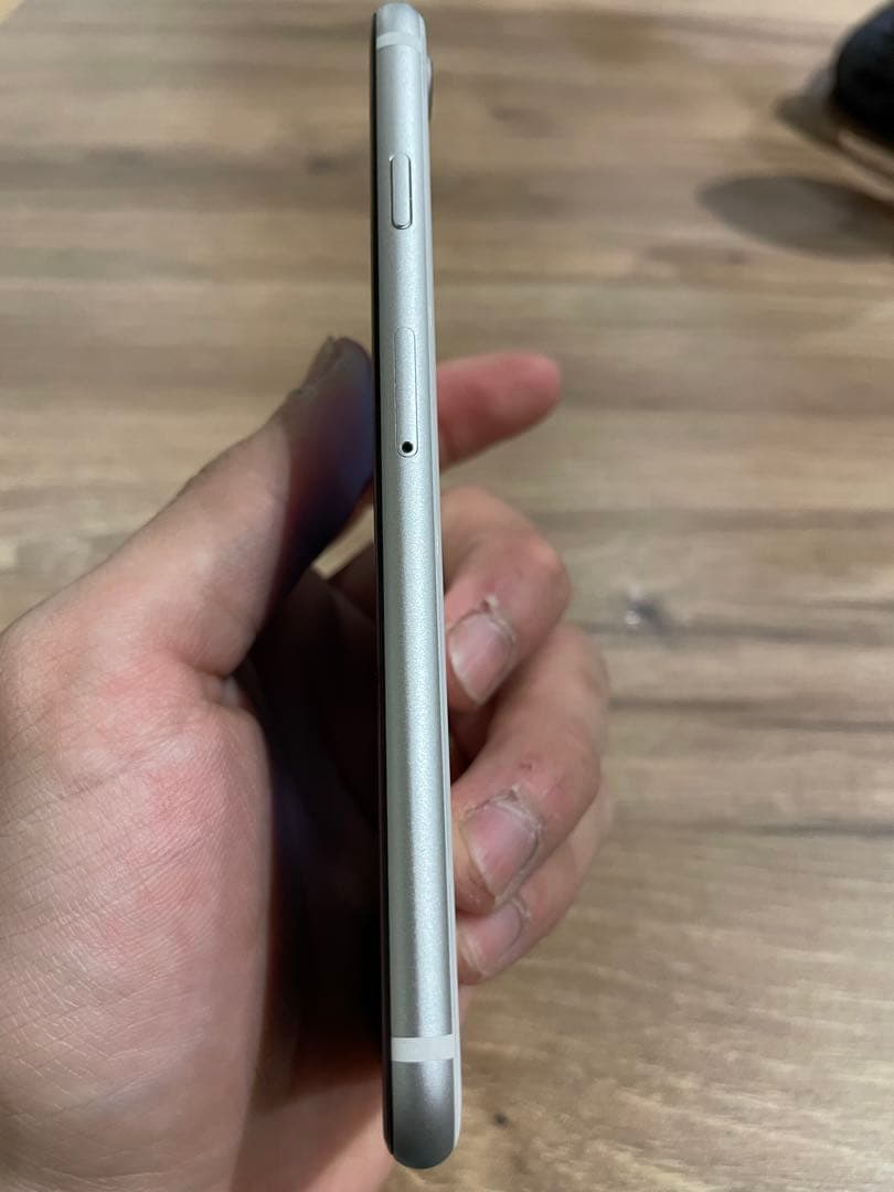 値下げ　iPhone SE第2世代