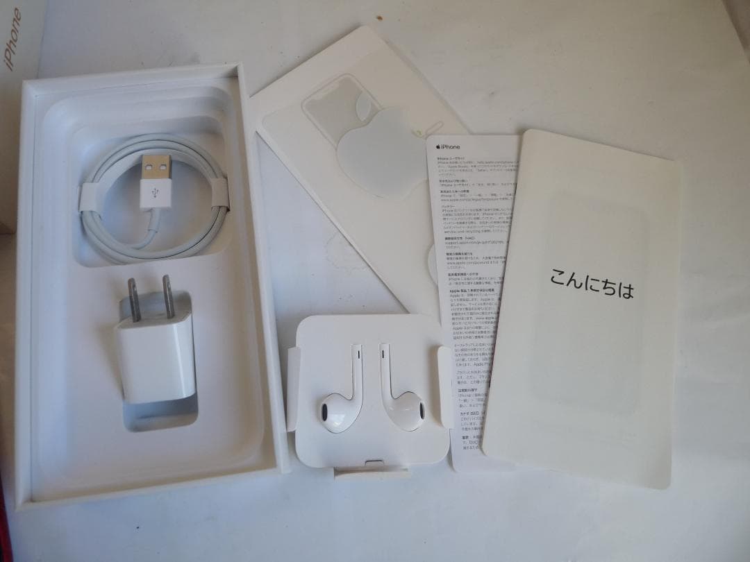 Apple iPhone XR 赤色 A2106 MT062J/A 箱付き