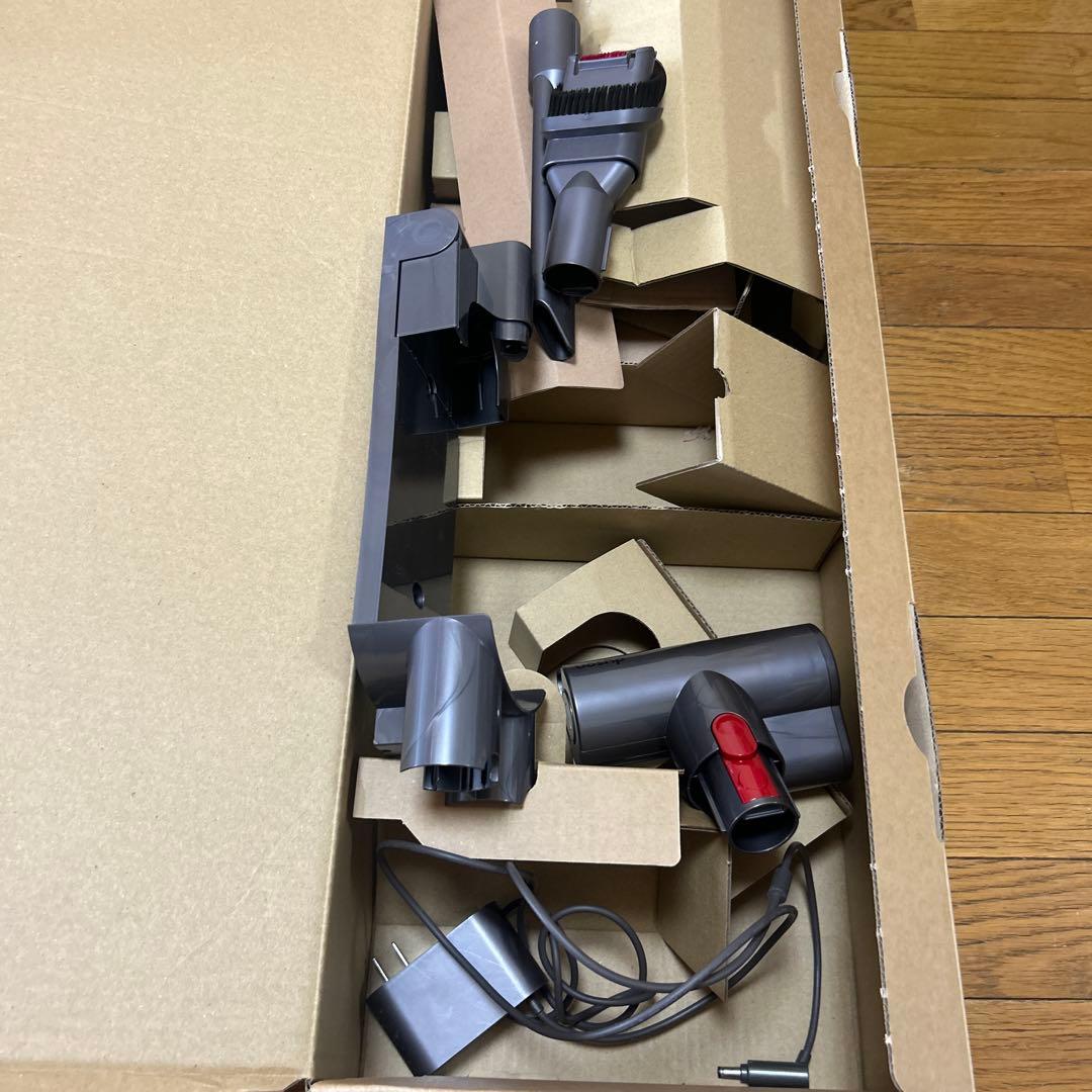 ダイソンDyson V8 Fluffy Extra SV10 TI