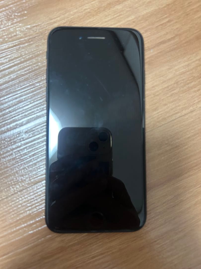 か*ん様 Apple iPhone SE (第2世代) ブラック