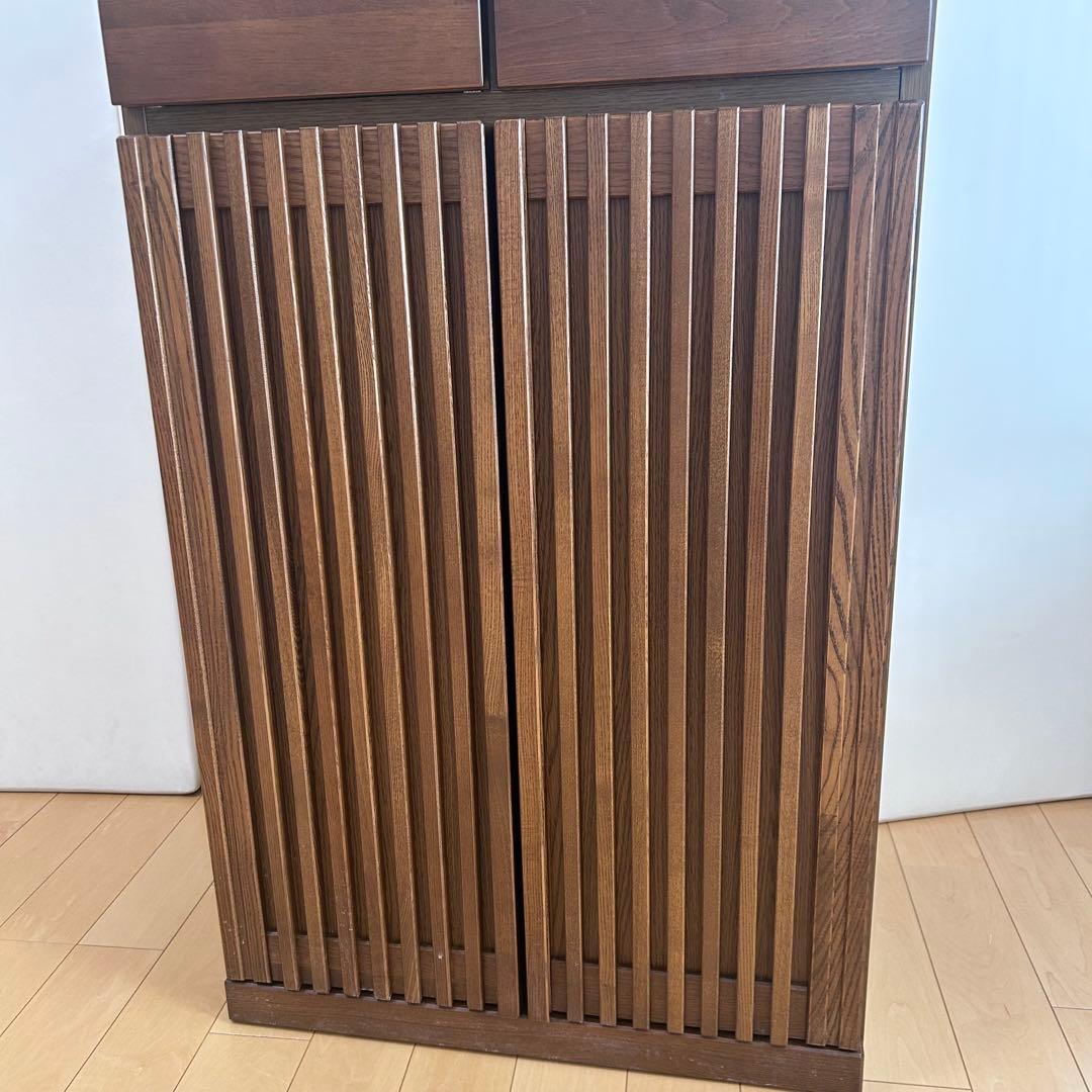 大川家具　木製キャビネット　ルーバー　格子　スライド棚　日本製　仏具台ハイタイプ
