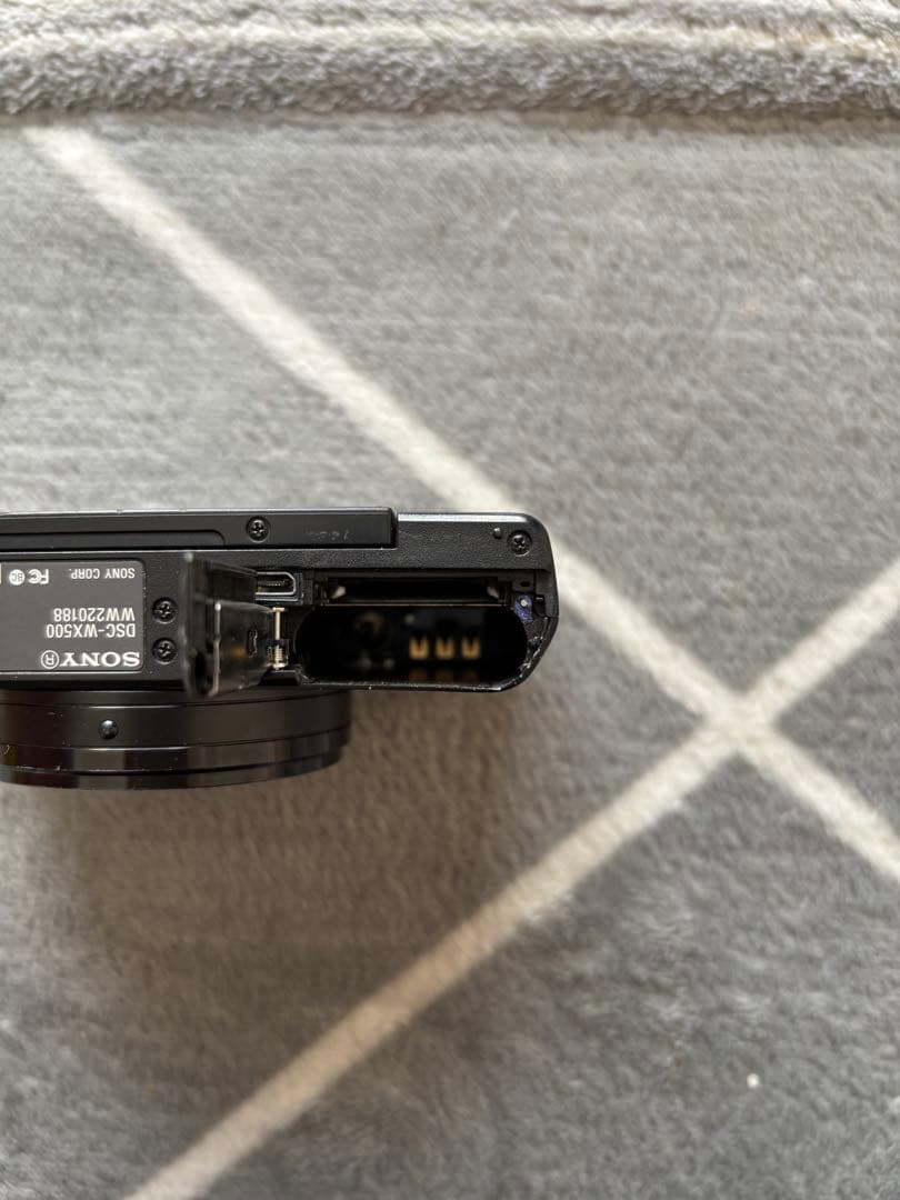 SONY ソニー　コンパクトデジタルカメラ DSC-WX500 ジャンク品