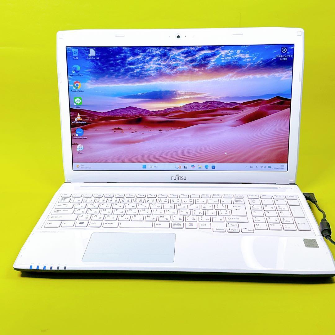 高速‼️新品SSD windows11 カメラ付きノートパソコン Blu-ray