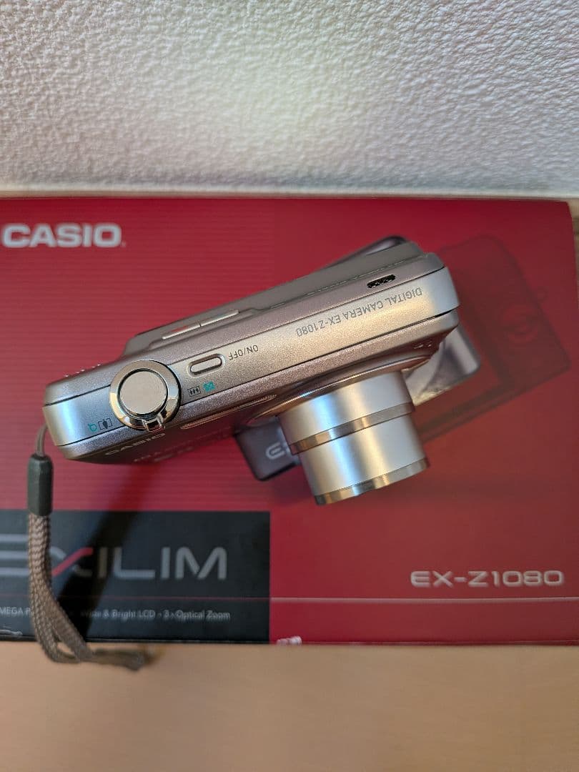 カシオ デジタルカメラ CASIO EXILIM EX-Z1080