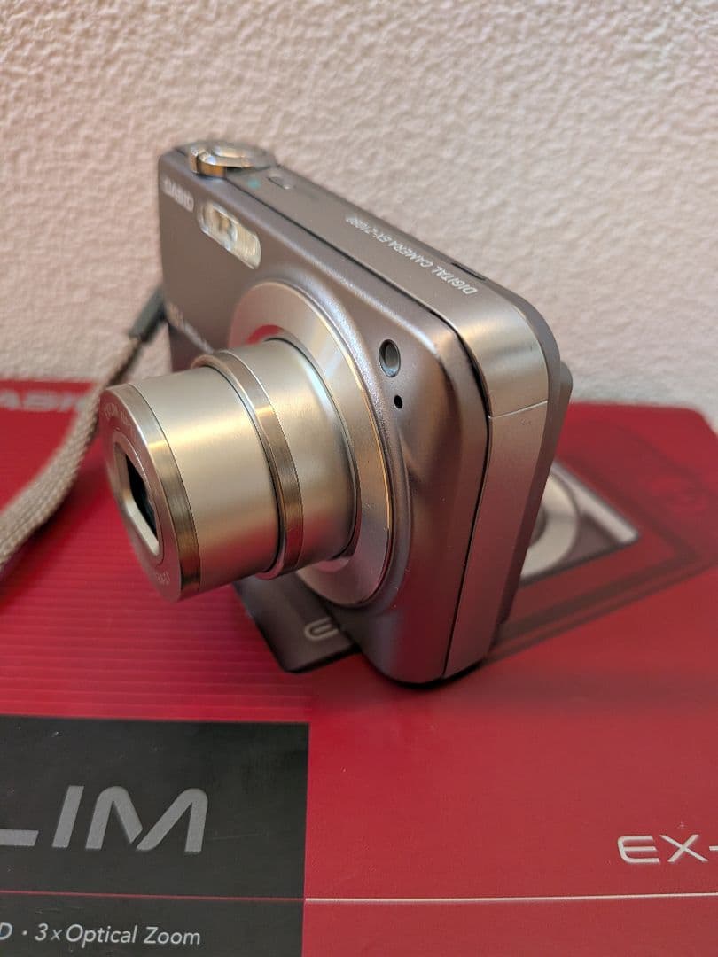 カシオ デジタルカメラ CASIO EXILIM EX-Z1080