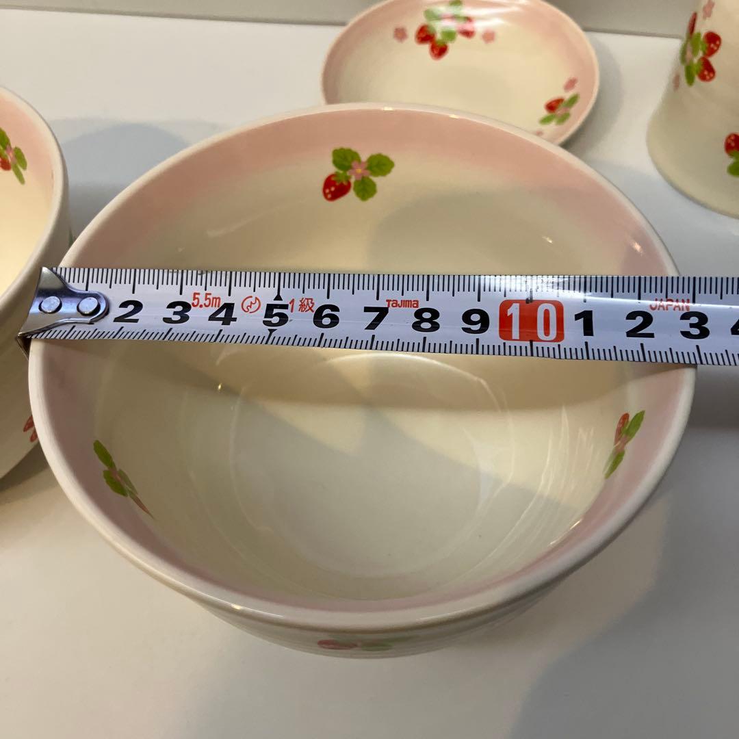 未使用　マザーガーデン 陶器　食器9点セット いちご柄