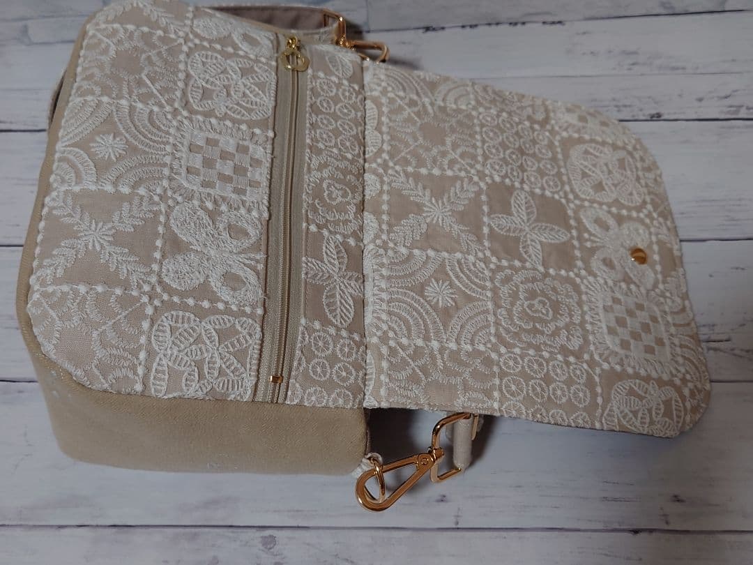 forest tile　light beige　 ミナペルホネン カバーバッグ