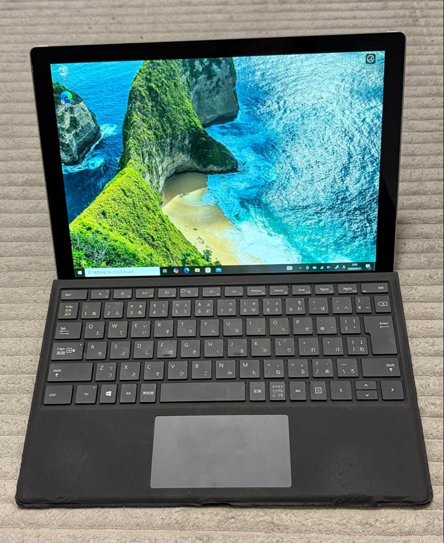 【付属品箱あり】Surface Pro 5 / i5 / 4GB / 128GB