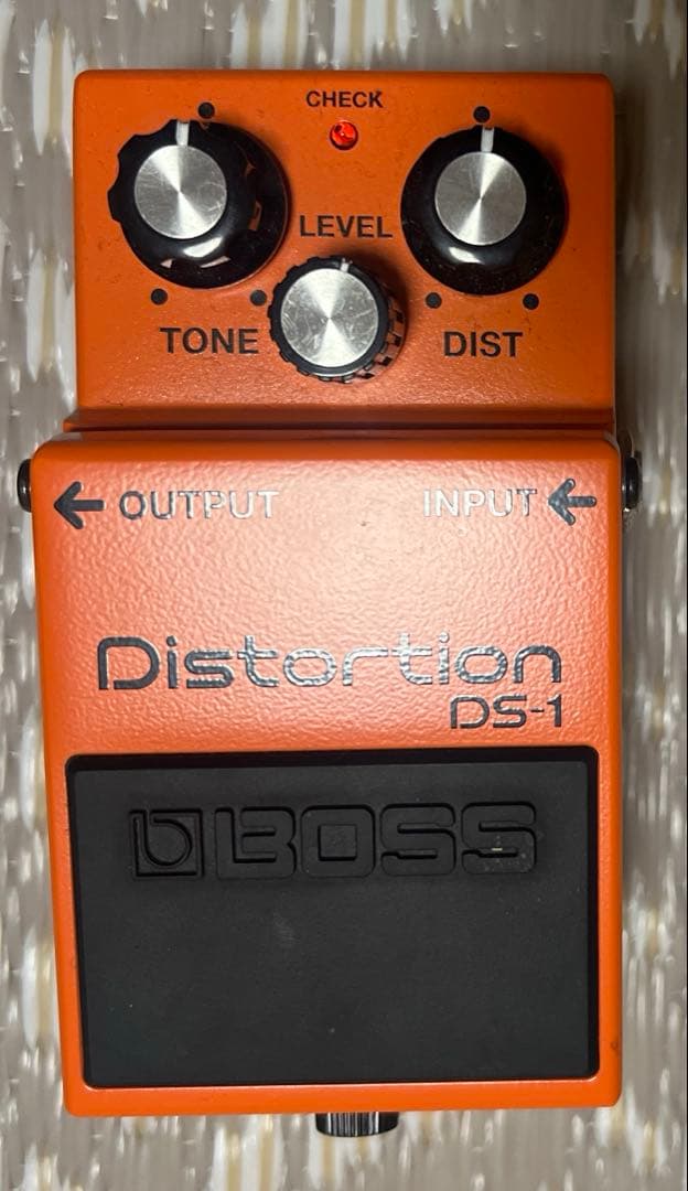 BOSS DS–1