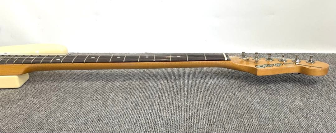 ●JAPAN VINTAGE GUITAR ORANGE FERNANDES●