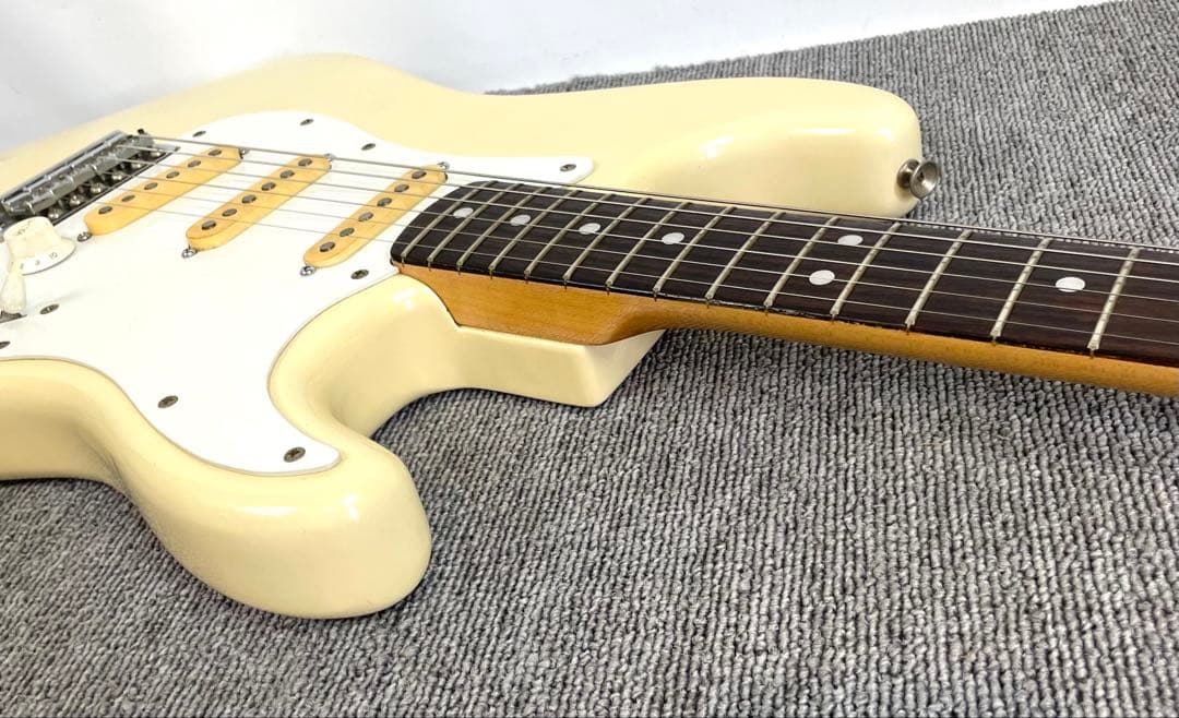 ●JAPAN VINTAGE GUITAR ORANGE FERNANDES●