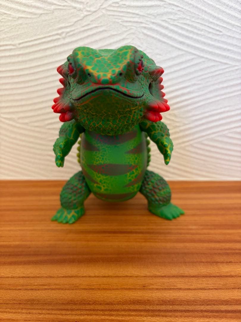 フトアゴン グリーンカメレオン FUTOAGON ペインターネット ソフビ