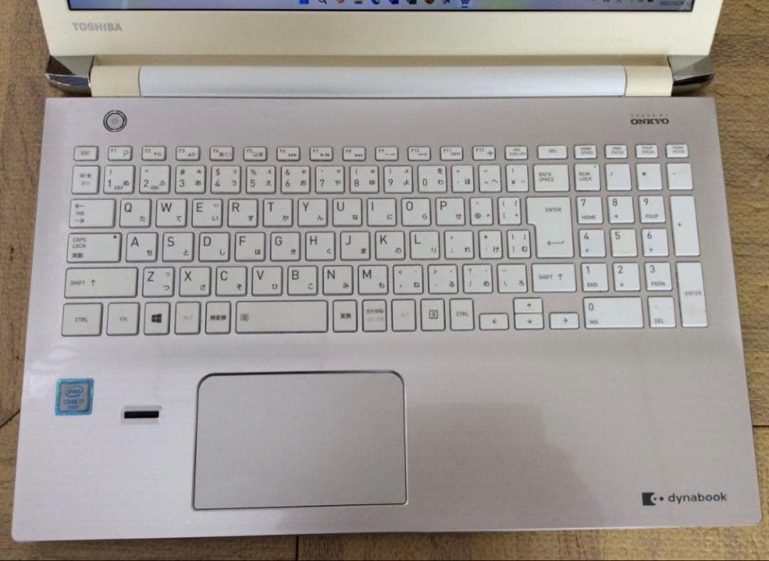 東芝ノートPC　高スペック　Win11 Corei7 16G SSD256G