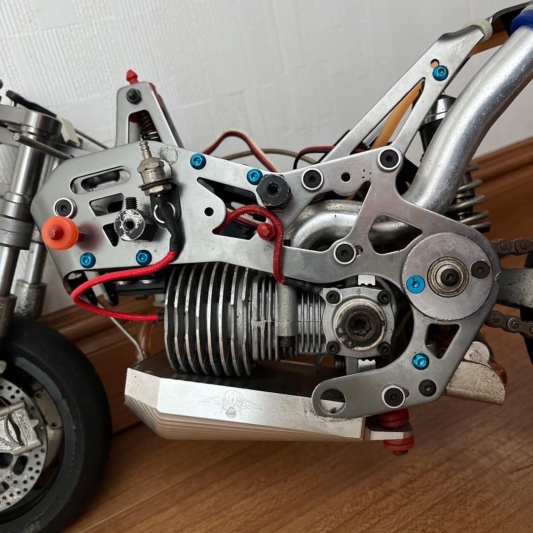 サンダータイガー　FM-1n 1/5GP RCバイク