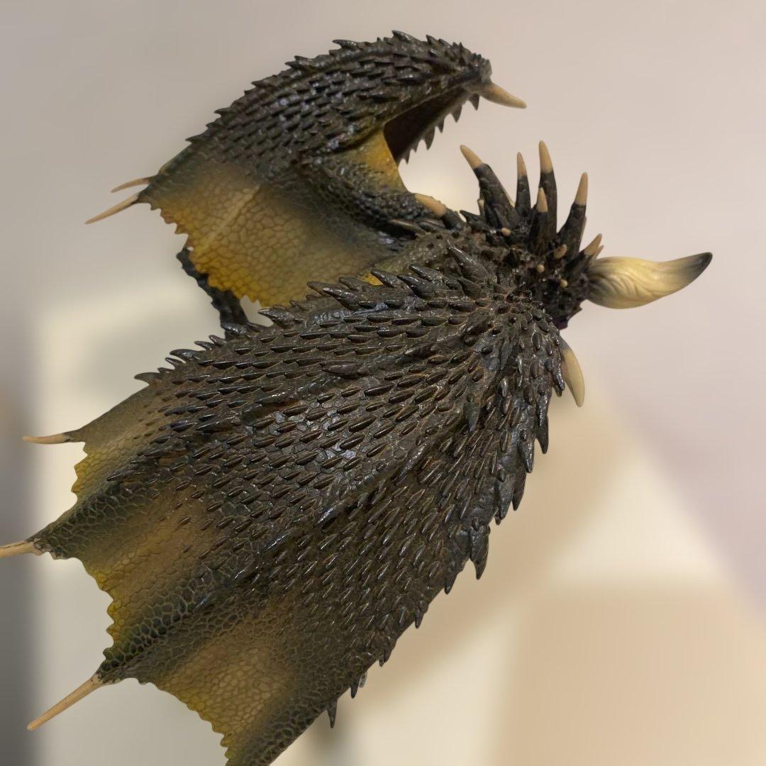 ネルギガンテ 一番くじ モンスターハンター：ワールド A賞