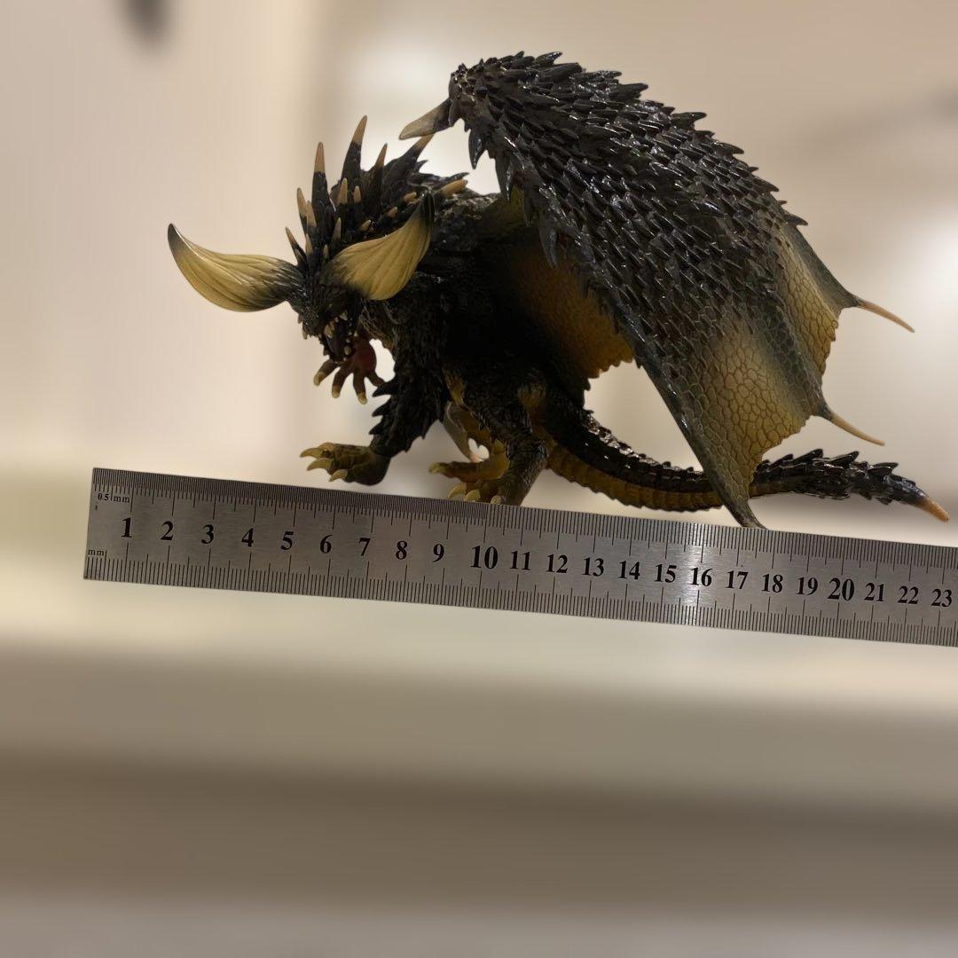 ネルギガンテ 一番くじ モンスターハンター：ワールド A賞