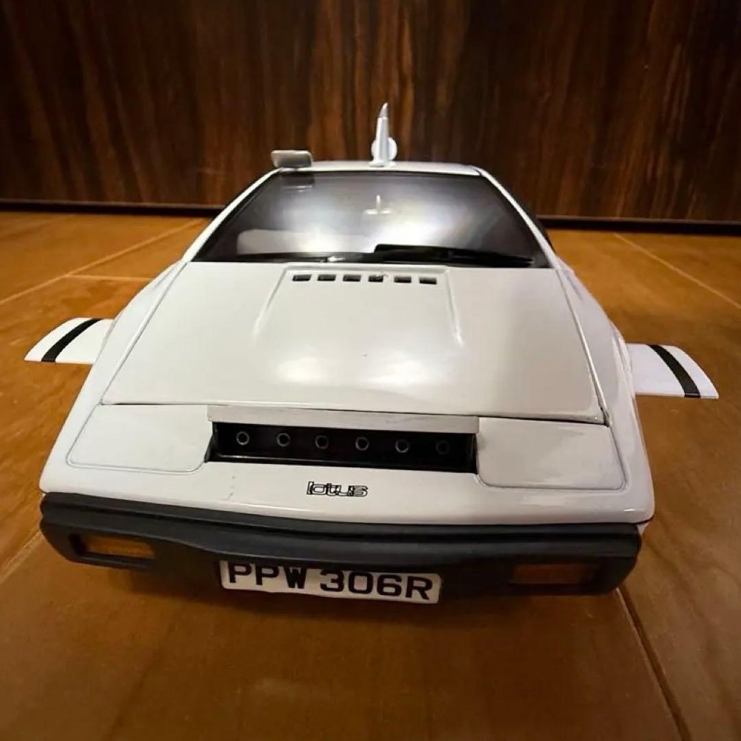 007ロータスエスプリ ボンドカー JOYRIDE 1/18 紹介CD-ROM付