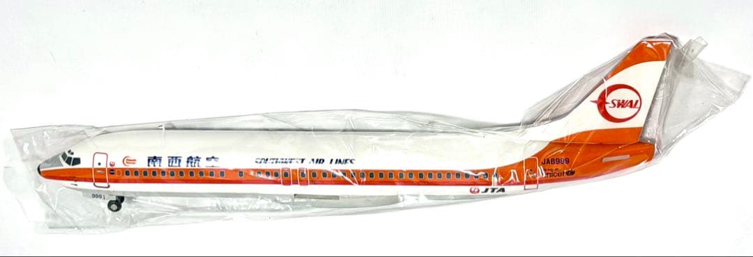 JALUX 1/130 B737-400 JTA 南西航空 SWALジェット