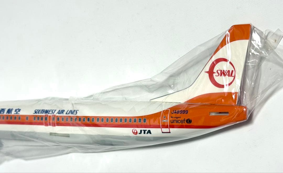 JALUX 1/130 B737-400 JTA 南西航空 SWALジェット