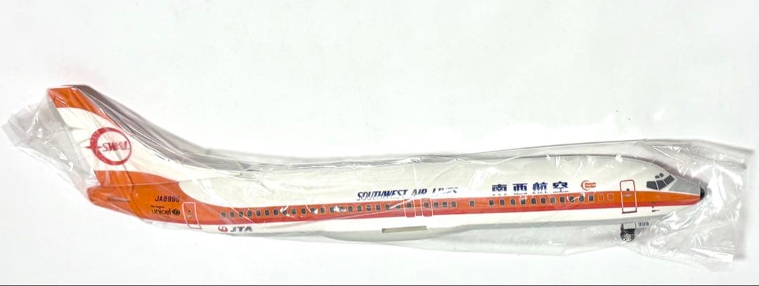 JALUX 1/130 B737-400 JTA 南西航空 SWALジェット