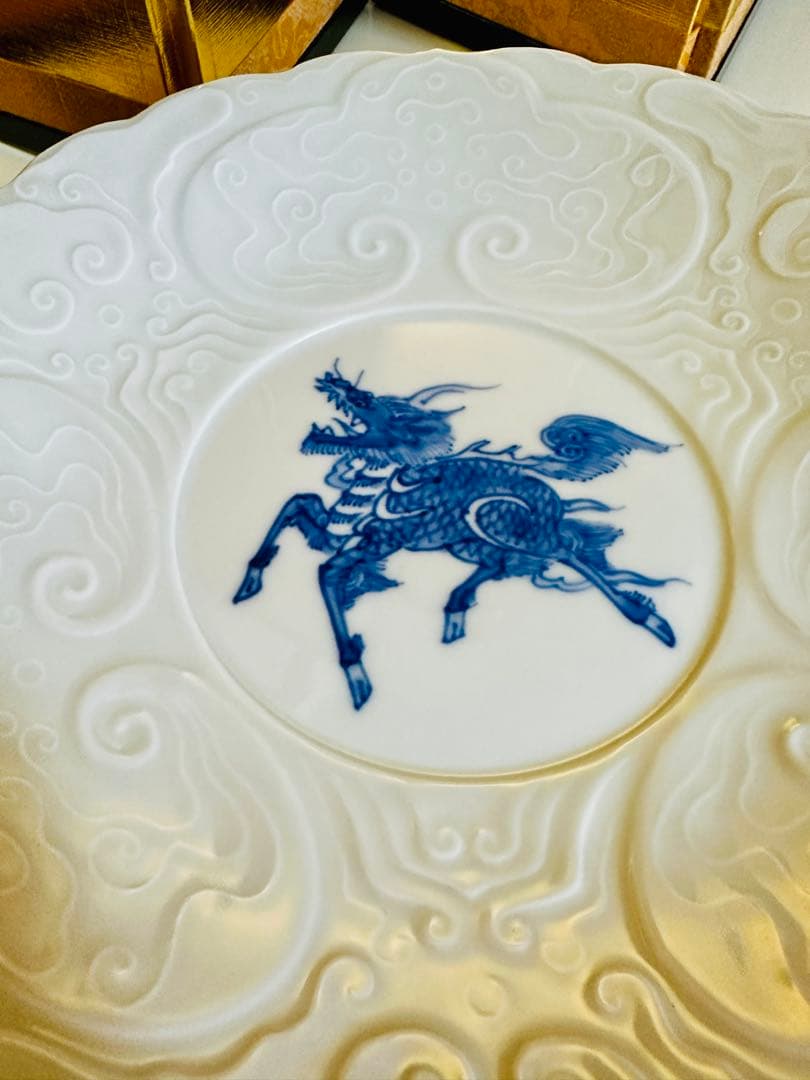 古伊万里　骨董　麒麟　白磁　中皿　珍品　2枚