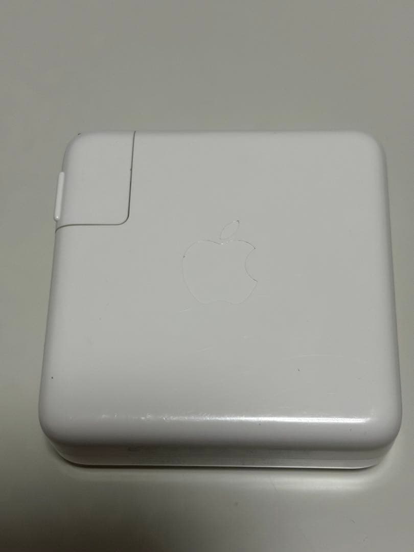 MacBook Pro 日本語配列 充電器付き