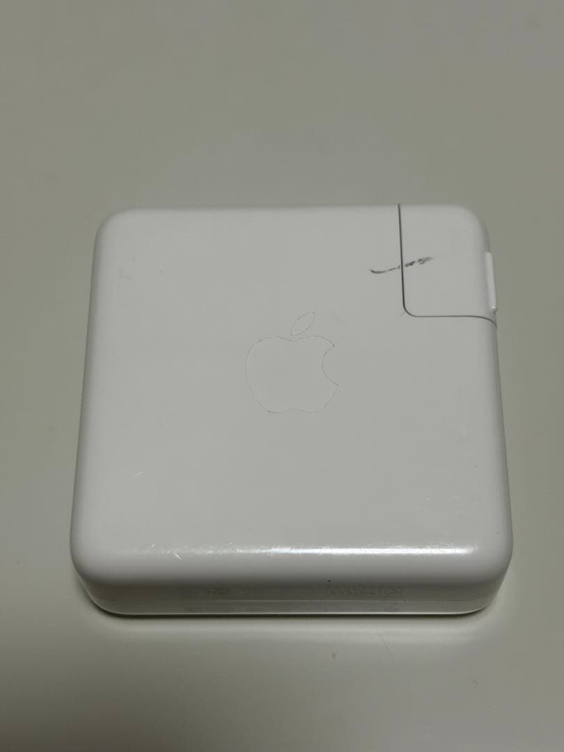 MacBook Pro 日本語配列 充電器付き