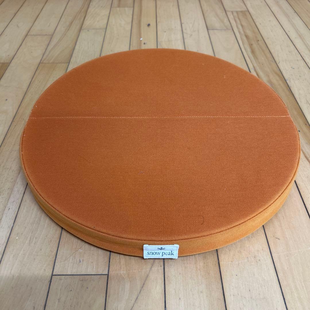スノーピーク ラウンジクッション オリーブグリーン/オレンジ　2個セット