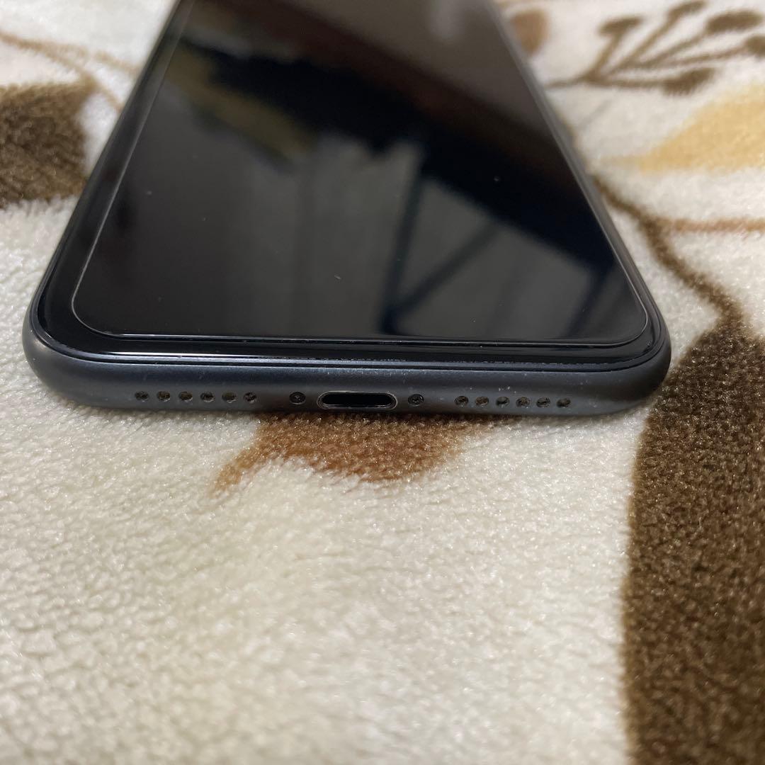 iPhone11 SIMフリー　64G