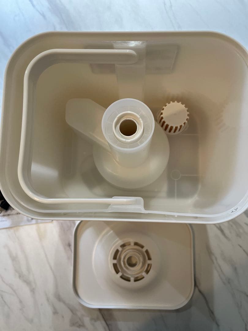 最終値下げ‼️美品　山善 加湿器 加熱式 スチーム式 KKSF-GB40E(W)