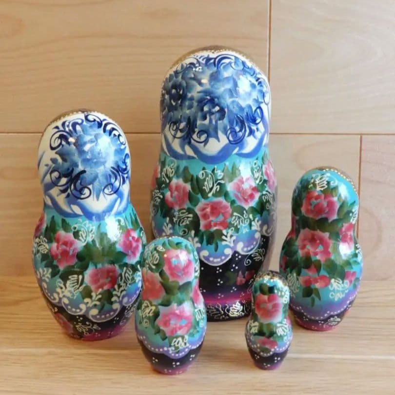 ロシア雑貨　マトリョーシカ　ブルーアイズ