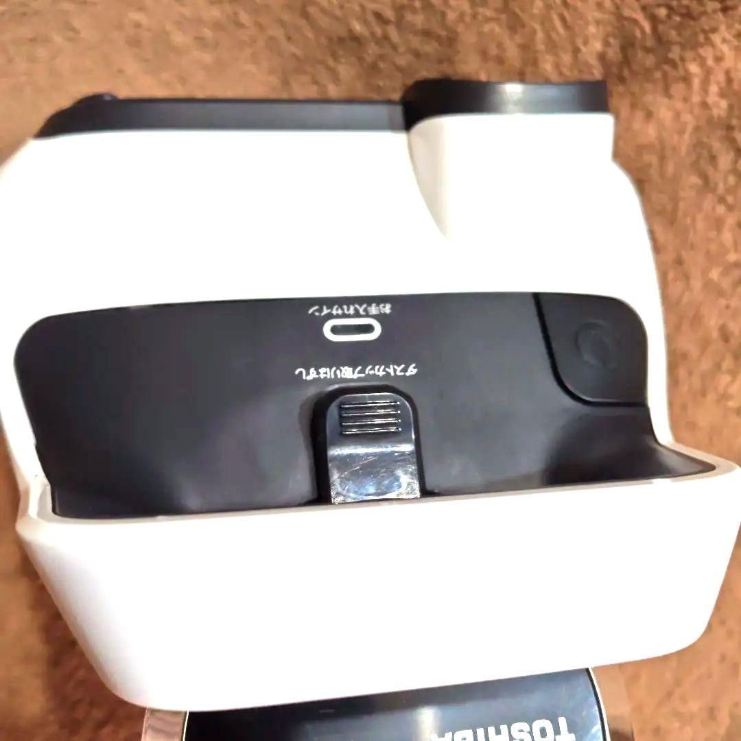 東芝　サイクロン掃除機　トルネードミニ　中古品　VC‐C7A(W) 2020年製