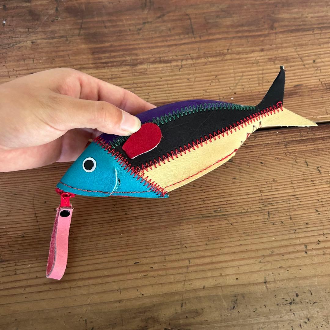 革細工　フィッシュポーチ　ハンドメイド