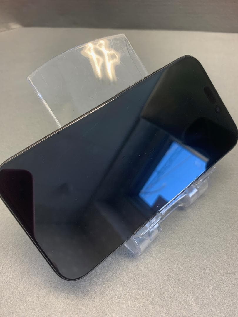 美品　Appleストア版 SIMフリー　iPhone15 Pro 128GB
