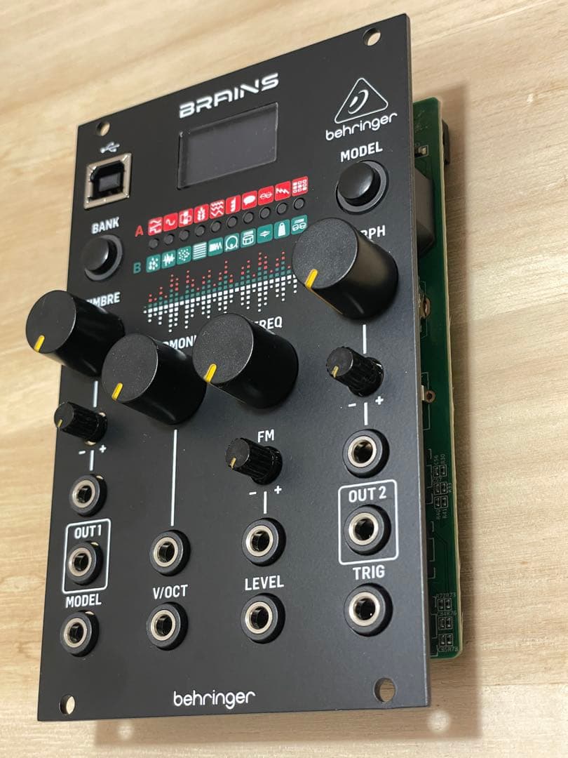 Behringer BRAINS ユーロラック Eurorack