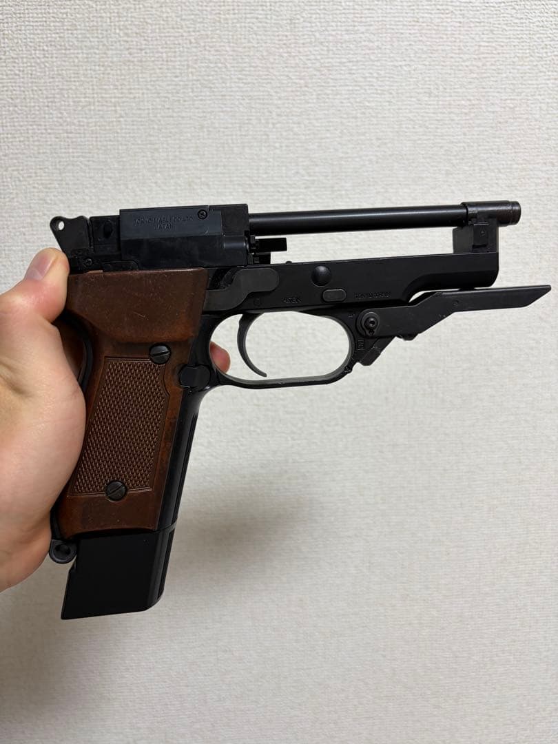 東京マルイ　電動ハンドガン　M93R ベレッタ